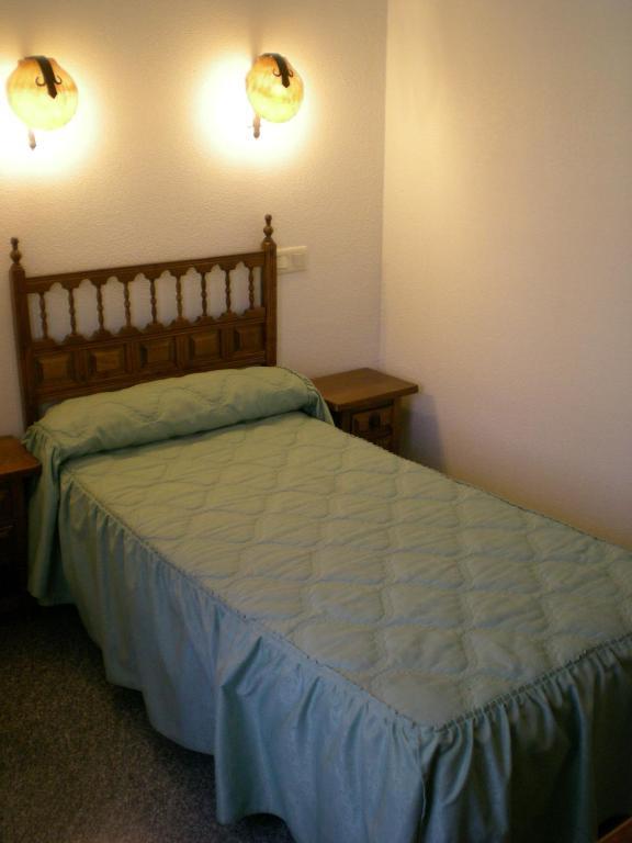 Hotel Puerta Romeros Burgo Εξωτερικό φωτογραφία