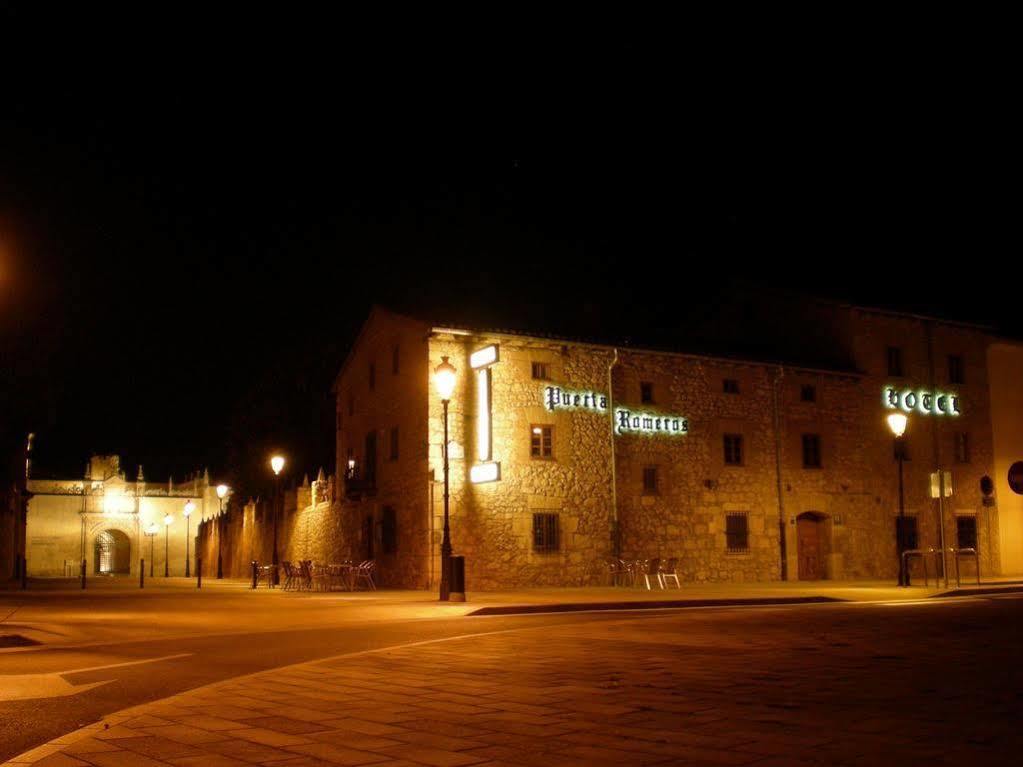 Hotel Puerta Romeros Burgo Εξωτερικό φωτογραφία